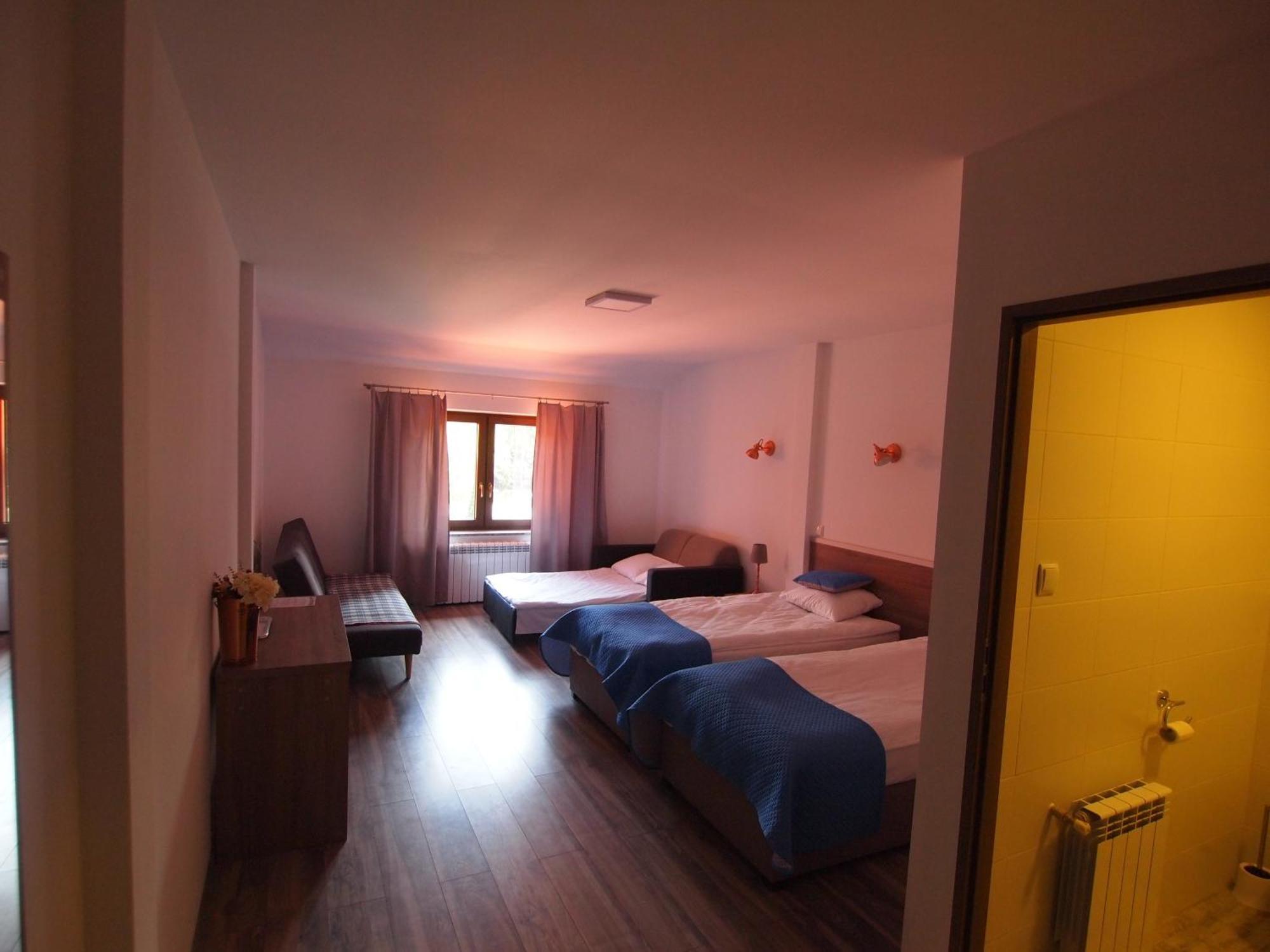 Zajazd Siodlo Hotel&Restauracja Kobyla Góra Extérieur photo