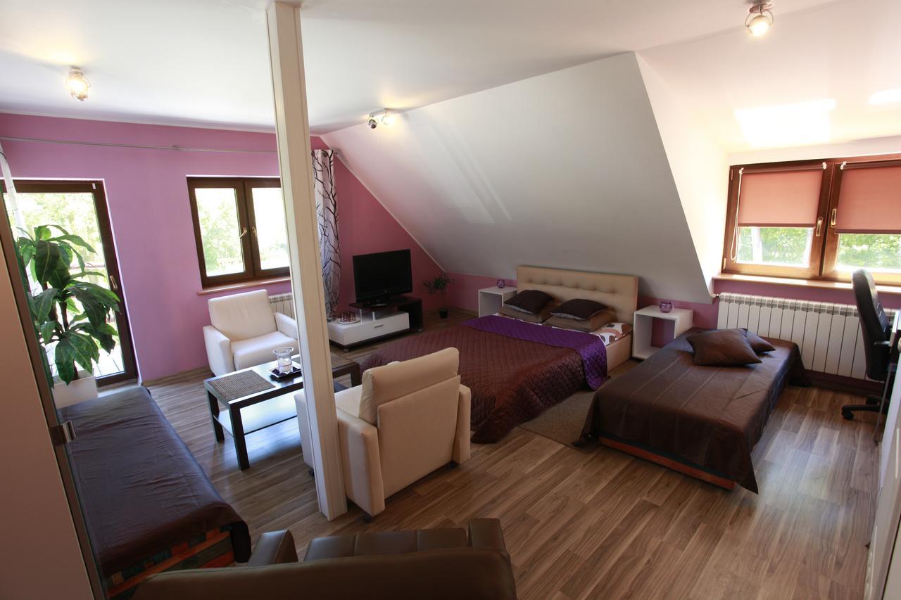 Zajazd Siodlo Hotel&Restauracja Kobyla Góra Extérieur photo